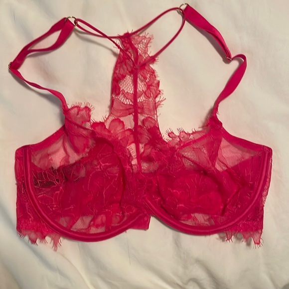 Lace Bralette in Vibrant Pink - Picture 1 of 3